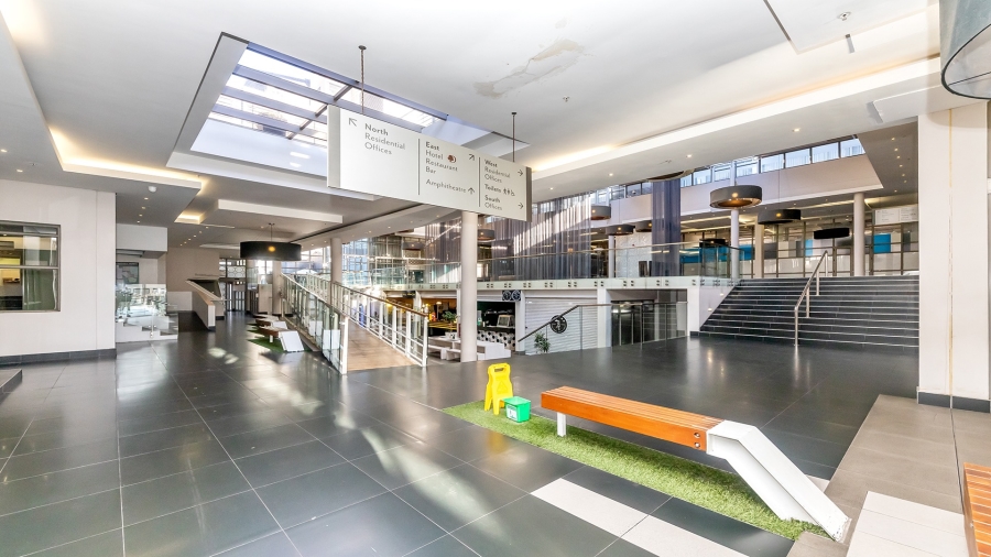 To Let 1 Bedroom Property for Rent in Woodstock Western Cape